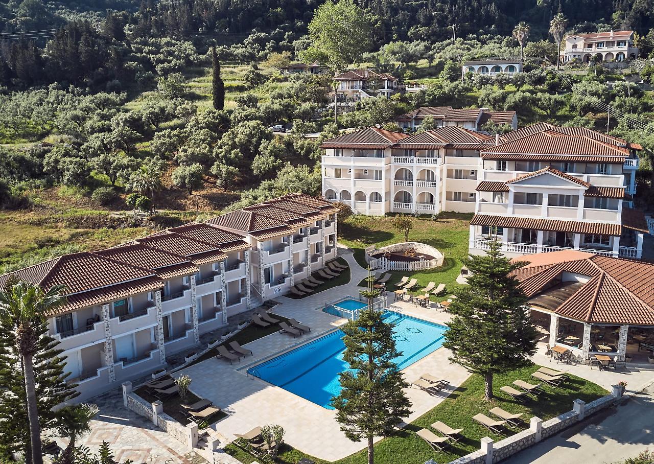 Windmill Hotel Аргаси Екстериор снимка