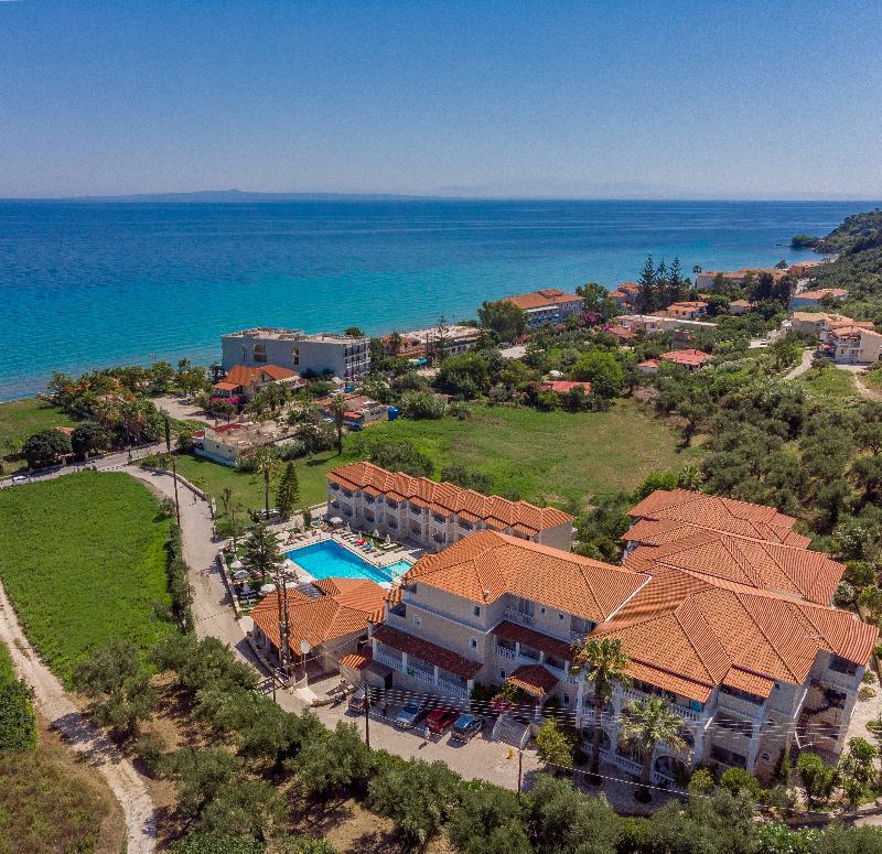 Windmill Hotel Аргаси Екстериор снимка